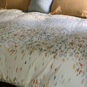 West Elm Organic Queen Duvet Cover